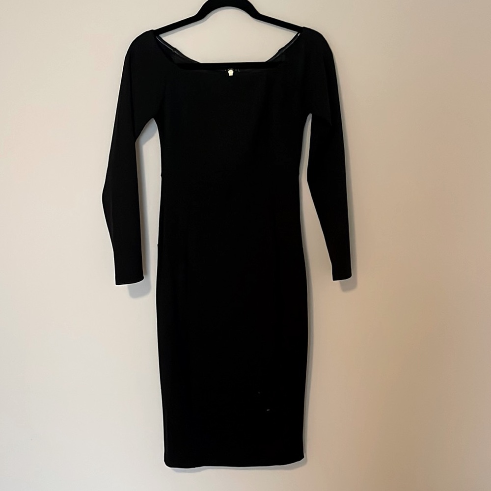 Bebe off the should cocktail dress